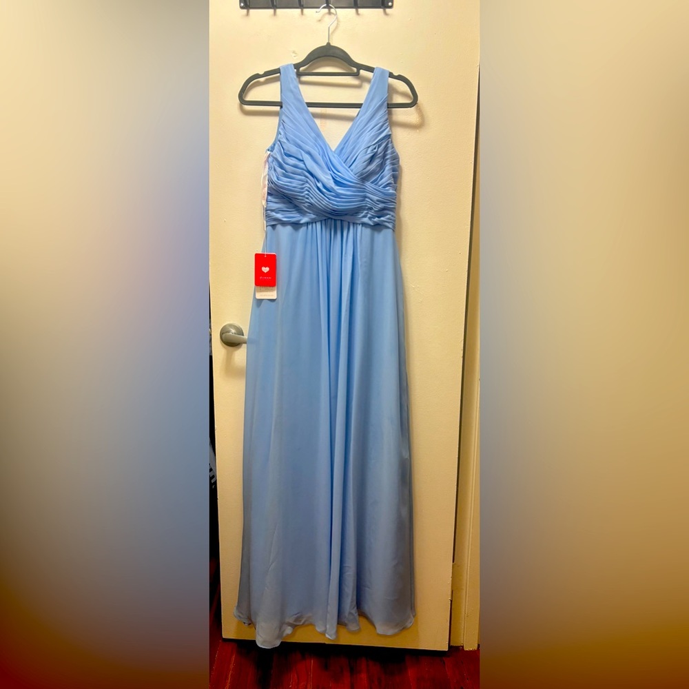 JJ’s House light blue formal dress